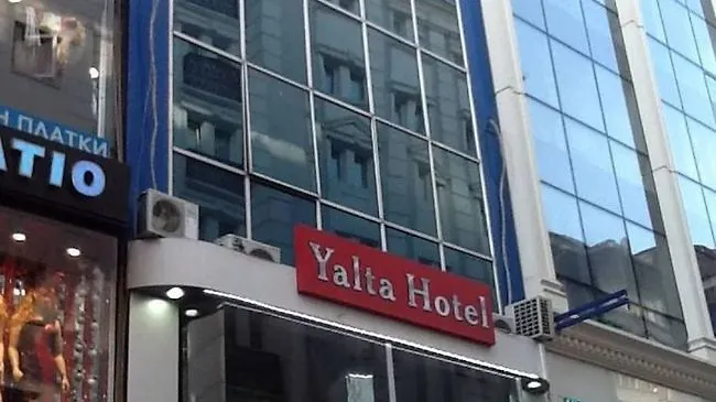 Ξενοδοχείο Yalta 3*